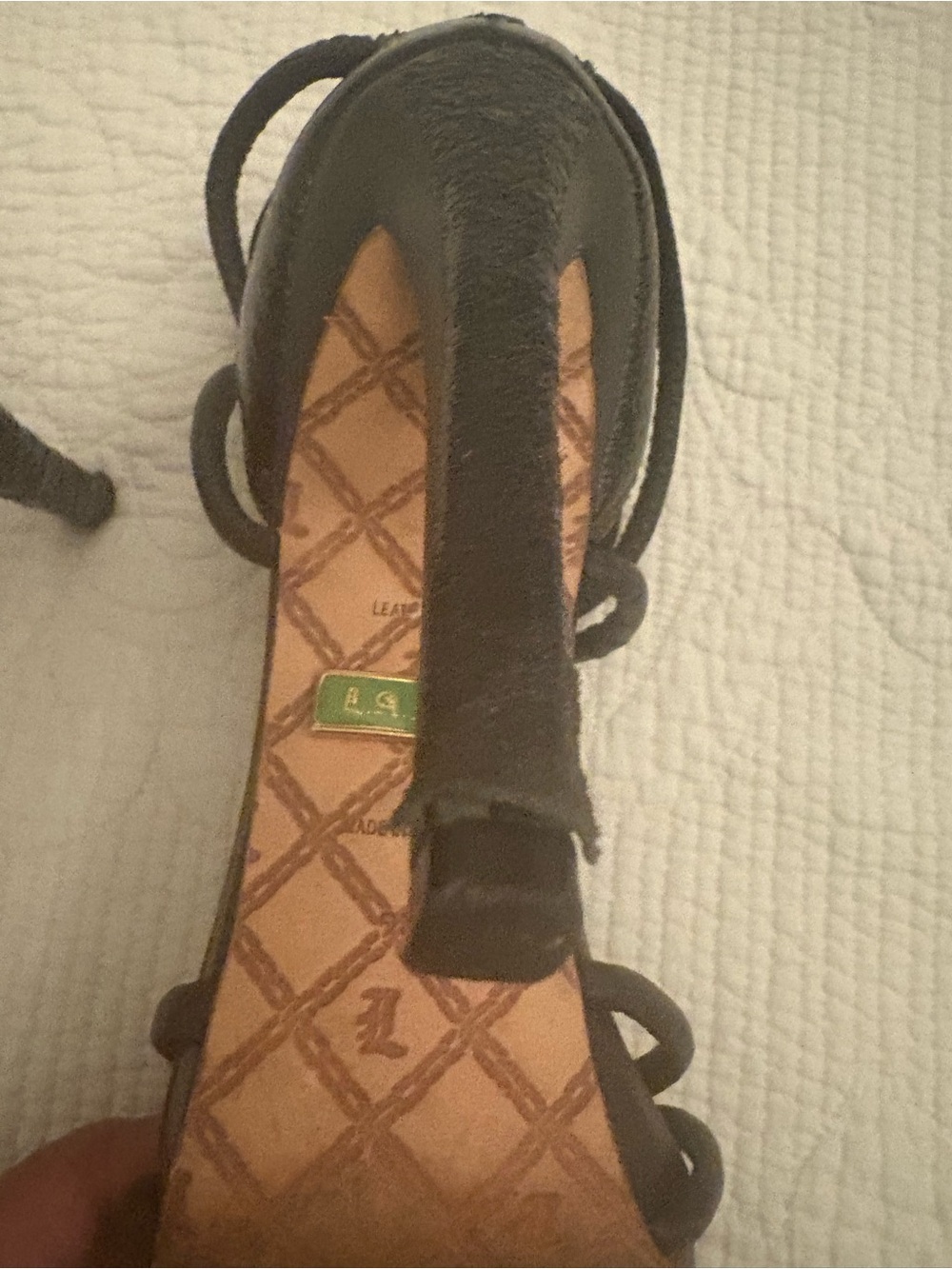 L.A.M.B. Gwen Stefani Black Leather Strappy Knotted Heel Sandals Gold Zipper -9 - Picture 3 of 8